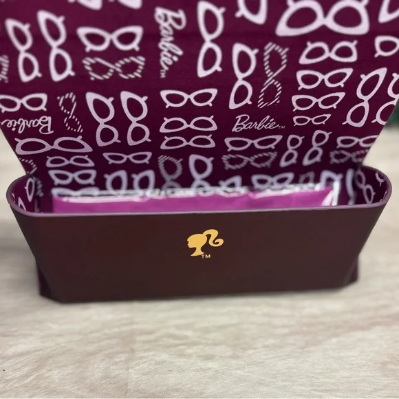 Barbie X Sol Kyst Disco Sunglasses, Burgundy - Wide Barbie™ x Sol Kyst | Disco – SOL KYST main image 4